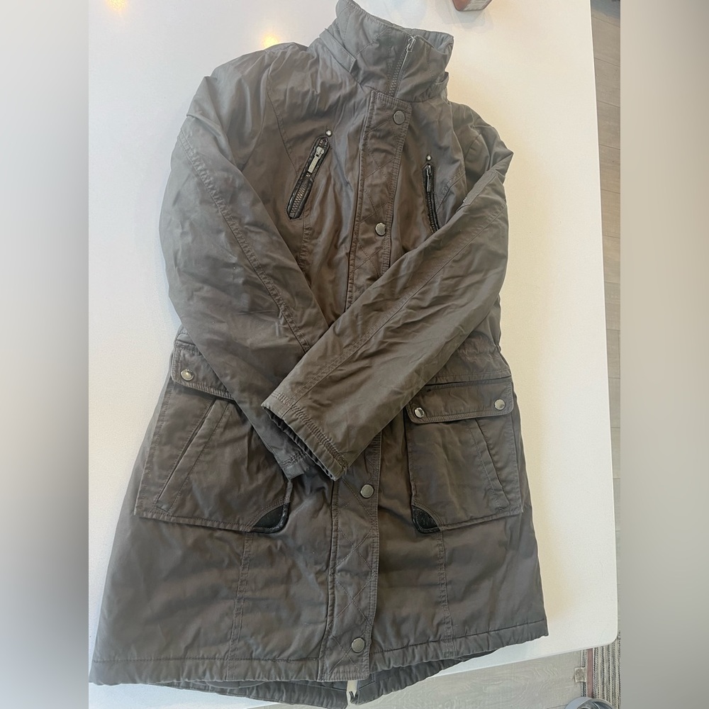Laundry Jacket Size Medium